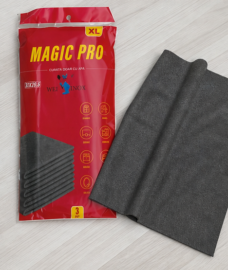 Ambalajul original MAGIC PRO, 31 × 28,5 cm, cu o lavetă din microfibră alături